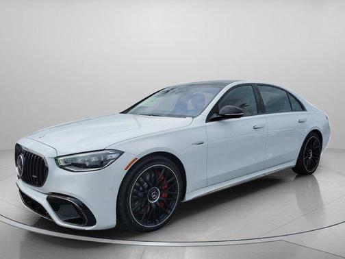 2026 Mercedes-Benz AMG S 63 E Base