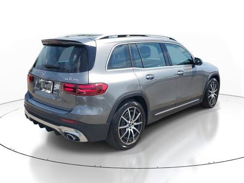2025 Mercedes-Benz AMG GLB 35 Base
