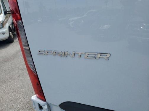 2025 Mercedes-Benz Sprinter 2500 170 WB