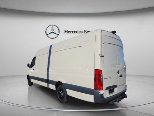 2025 Mercedes-Benz Sprinter 3500 170 WB High Roof Extended Cargo