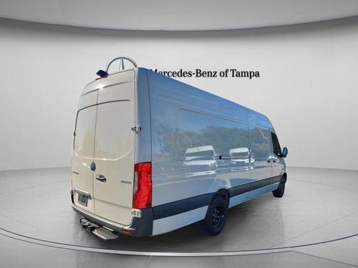 2025 Mercedes-Benz Sprinter 3500 170 WB High Roof Extended Cargo