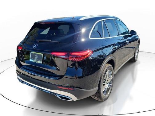 2026 Mercedes-Benz GLC 300 Base