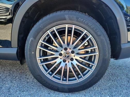 2026 Mercedes-Benz GLC 300 Base