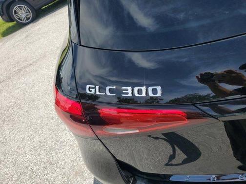 2026 Mercedes-Benz GLC 300 Base 4MATIC