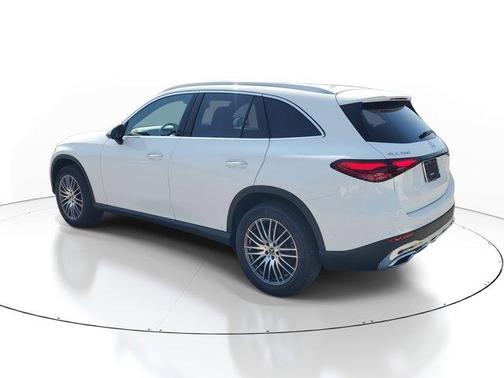 2025 Mercedes-Benz GLC 300 Base