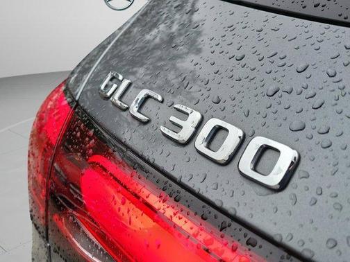 2023 Mercedes-Benz GLC 300 Base 4MATIC
