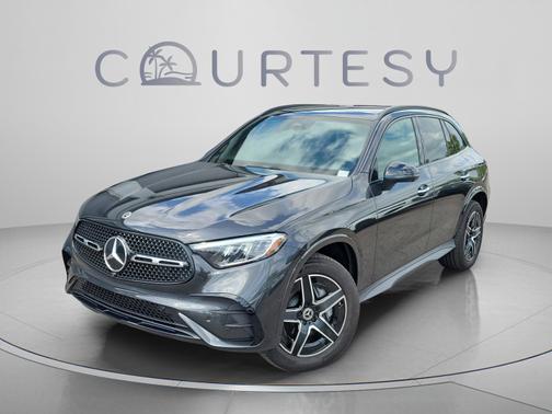 Graphite Grey Metallic 2026 Mercedes-Benz GLC 300