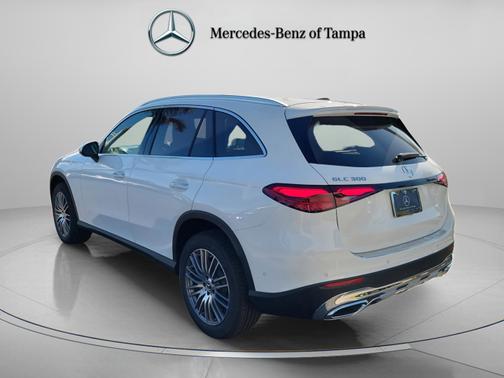 Polar White 2026 Mercedes-Benz GLC 300 Base