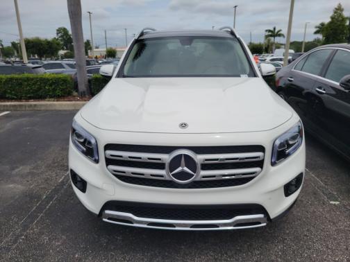 Polar White 2022 Mercedes-Benz GLB 250 Base