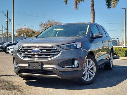 2023 Ford Edge Titanium