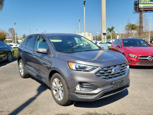 2023 Ford Edge Titanium
