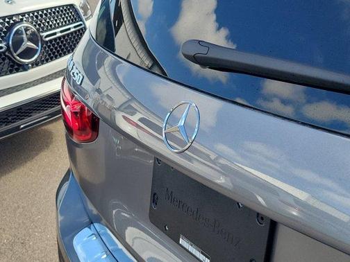 2026 Mercedes-Benz GLB 250 Base