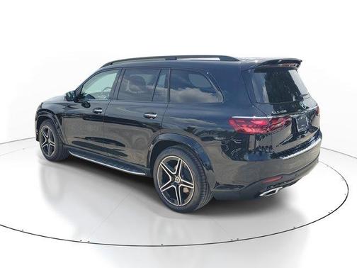 2026 Mercedes-Benz GLS 450 