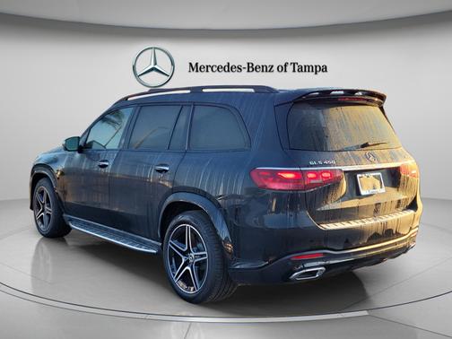 Obsidian Black Metallic 2026 Mercedes-Benz GLS 450 4MATIC