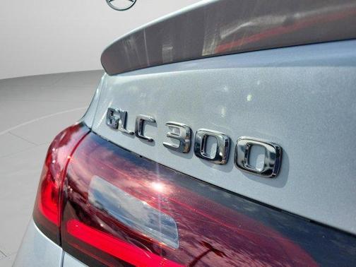 2026 Mercedes-Benz GLC 300 Base 4MATIC