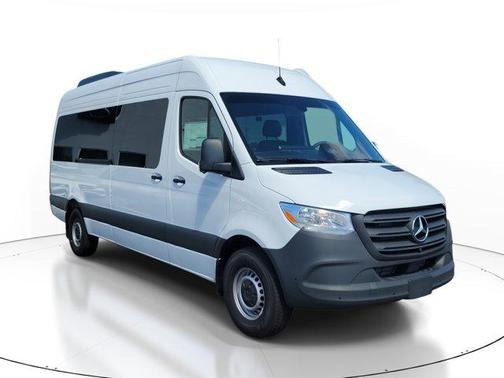 2025 Mercedes-Benz Sprinter 2500 High Roof