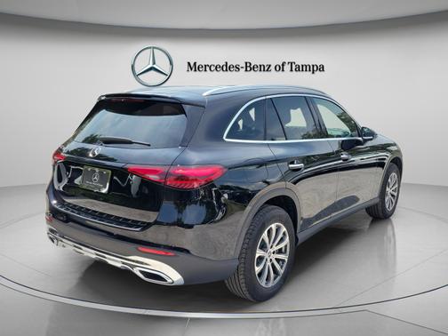 Black 2026 Mercedes-Benz GLC 300 Base