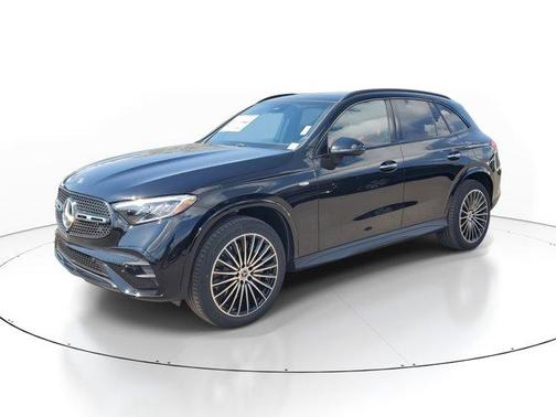 2025 Mercedes-Benz GLC 350e Base 4MATIC