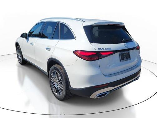 2026 Mercedes-Benz GLC 300 Base