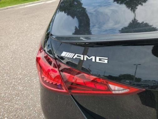 2025 Mercedes-Benz AMG C 63 S E Performance