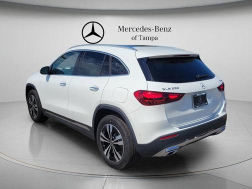 Polar White 2026 Mercedes-Benz GLA 250 Base 4MATIC