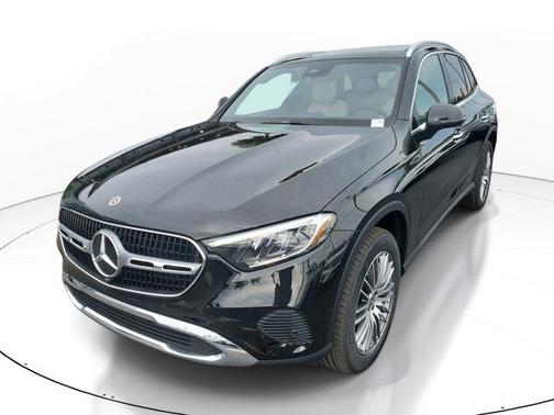 2026 Mercedes-Benz GLC 300 Base
