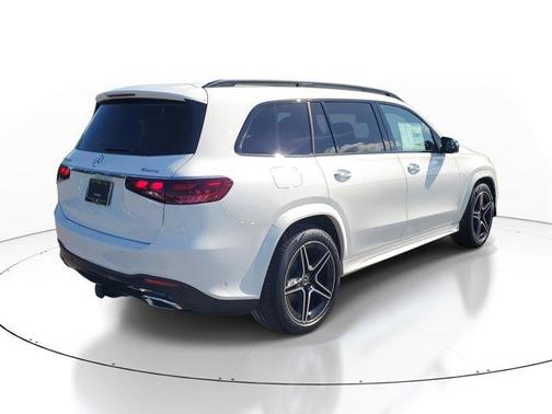 2025 Mercedes-Benz GLS 450 4MATIC