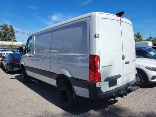 2024 Mercedes-Benz Sprinter 3500XD Standard Roof