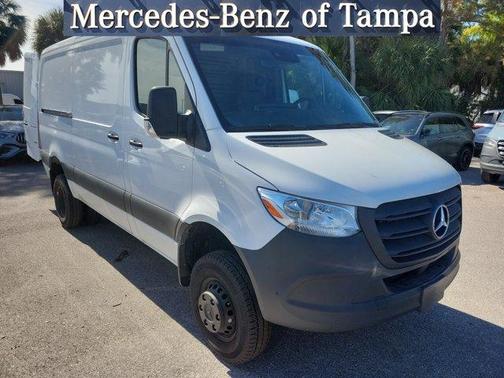 2024 Mercedes-Benz Sprinter 3500XD Standard Roof