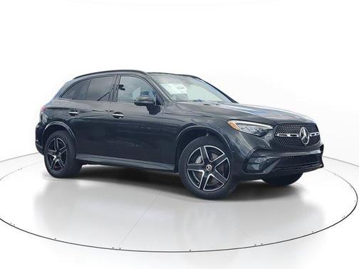 2026 Mercedes-Benz GLC 300 Base 4MATIC
