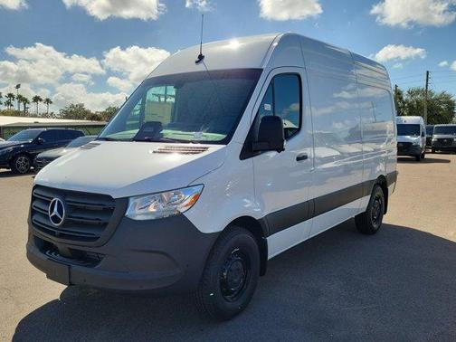 2026 Mercedes-Benz Sprinter 2500 Standard Roof