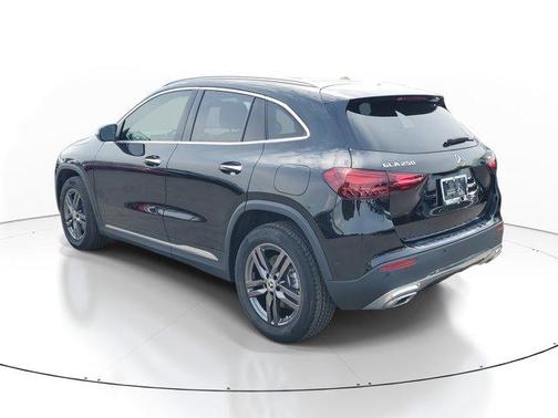 2025 Mercedes-Benz GLA 250 Base 4MATIC