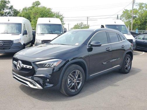 2025 Mercedes-Benz GLA 250 Base 4MATIC