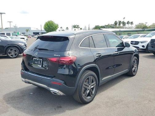 2025 Mercedes-Benz GLA 250 Base 4MATIC