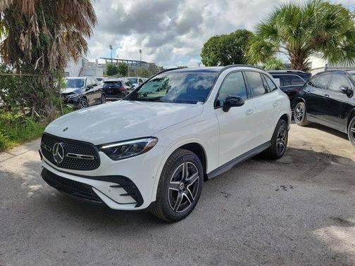 2026 Mercedes-Benz GLC 300 Base 4MATIC