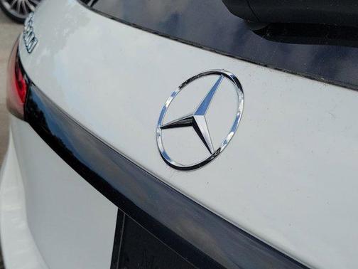 2026 Mercedes-Benz GLC 300 Base 4MATIC
