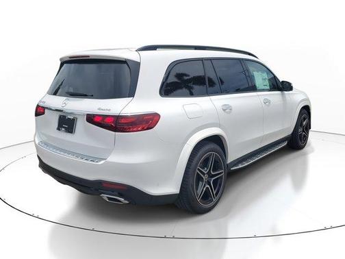 2025 Mercedes-Benz GLS 450 4MATIC
