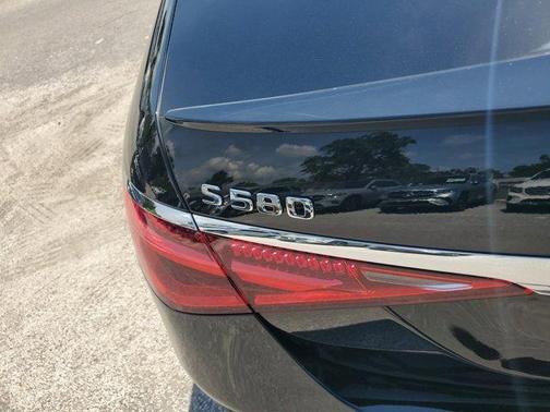 2026 Mercedes-Benz S-Class 580