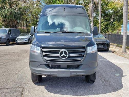 2025 Mercedes-Benz Sprinter 2500 170 WB