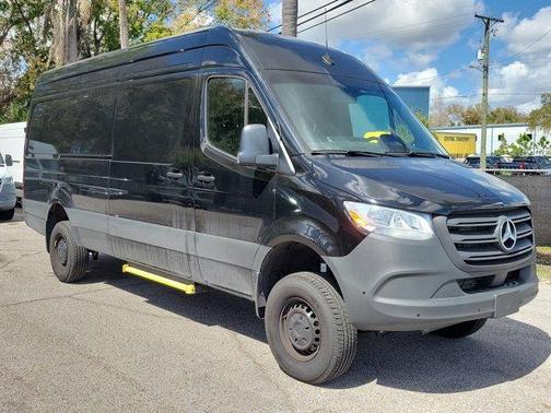2025 Mercedes-Benz Sprinter 2500 170 WB