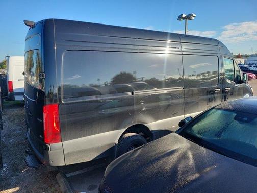 2025 Mercedes-Benz Sprinter 2500 170 WB
