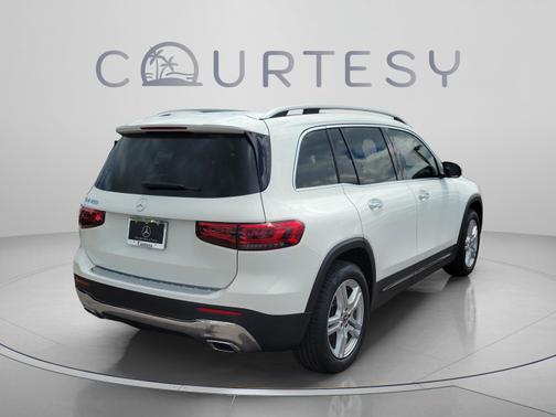 Polar White 2022 Mercedes-Benz GLB 250 Base