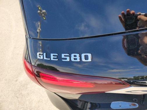 2025 Mercedes-Benz GLE 580 AWD 4MATIC