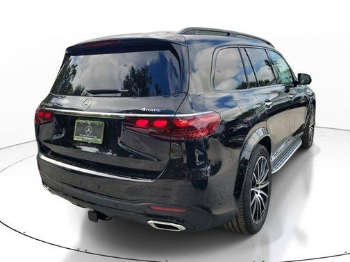 2026 Mercedes-Benz GLS 450