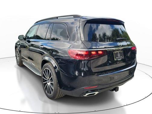 2026 Mercedes-Benz GLS 450