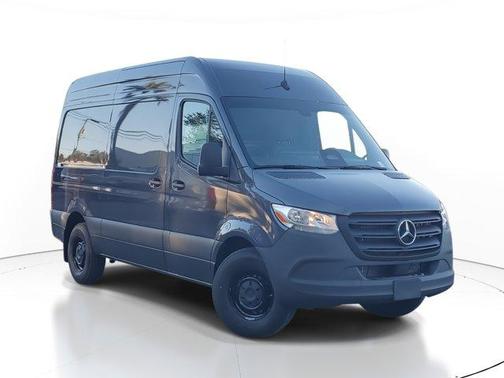 2025 Mercedes-Benz Sprinter 2500 Standard Roof