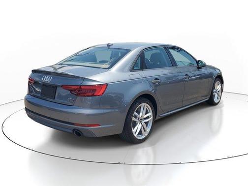 2017 Audi A4 Season of Audi Premium