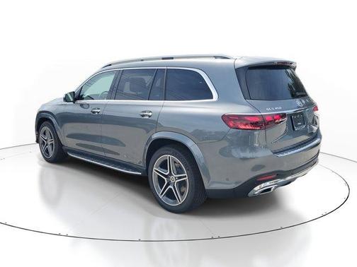 2026 Mercedes-Benz GLS 450