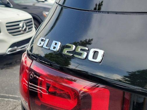 2023 Mercedes-Benz GLB 250 Base 4MATIC