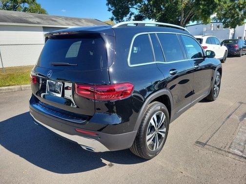 2025 Mercedes-Benz GLB 250 Base